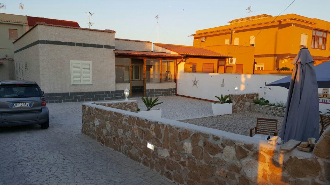 Albachiara Guest House Fiumicino Exterior photo